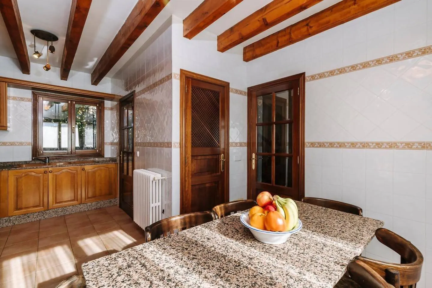 הוילה ולדמוסה Casa Camila בית נופש