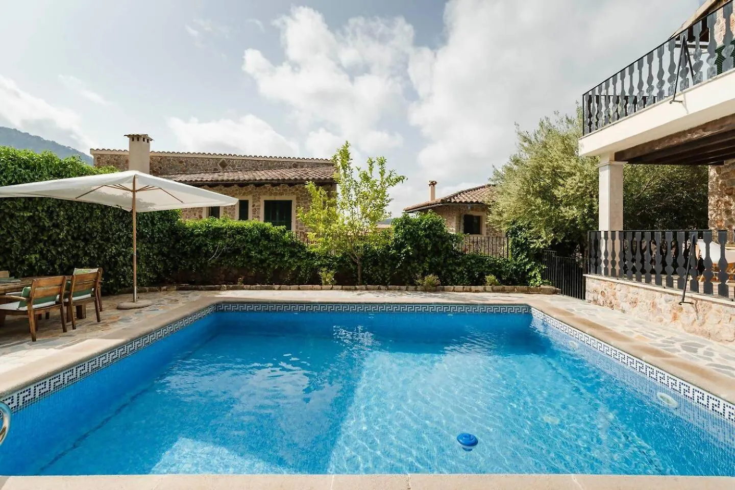 הוילה ולדמוסה Casa Camila 0*,  ספרד